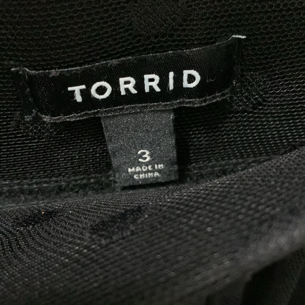 Torrid Black Pleated Tiered Maxi Skirt - Picture 7 of 7